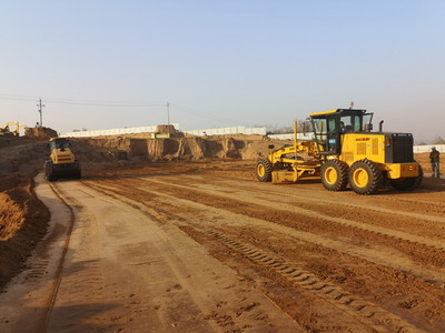 荒村焕新颜 山推机械助力2000亩丘陵开发